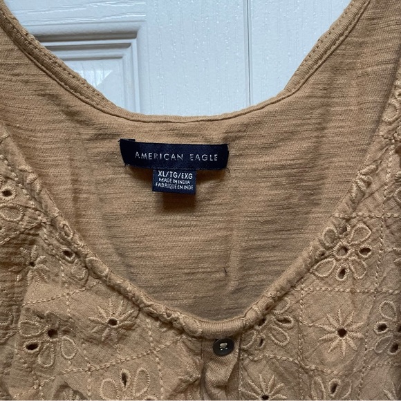 AEO Xlg Mustard colour embroidered top - Picture 4 of 6